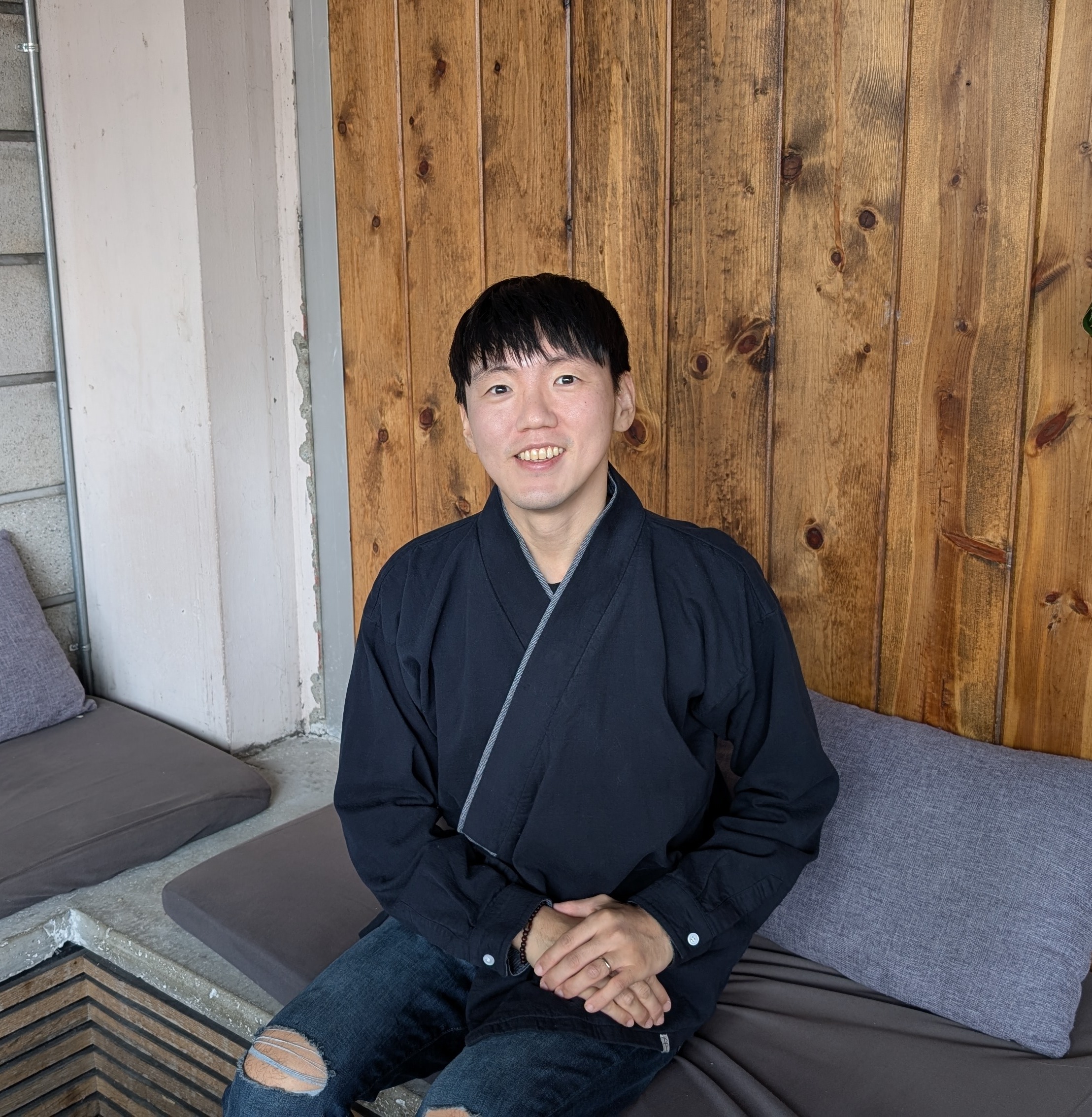 Billy Seol — Buddhist life coach, author, and teacher